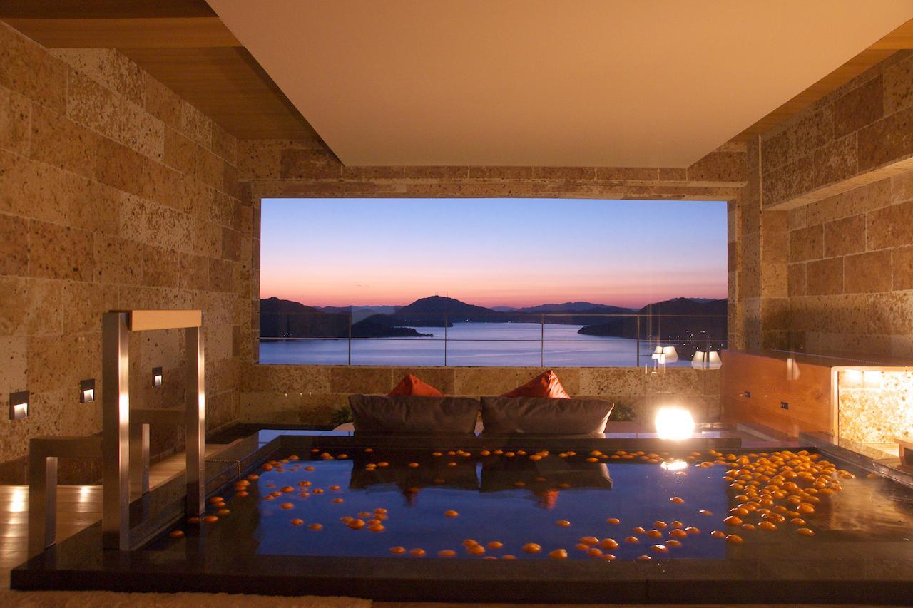 Bella Vista Spa And Marina Onomichi Eksteriør billede